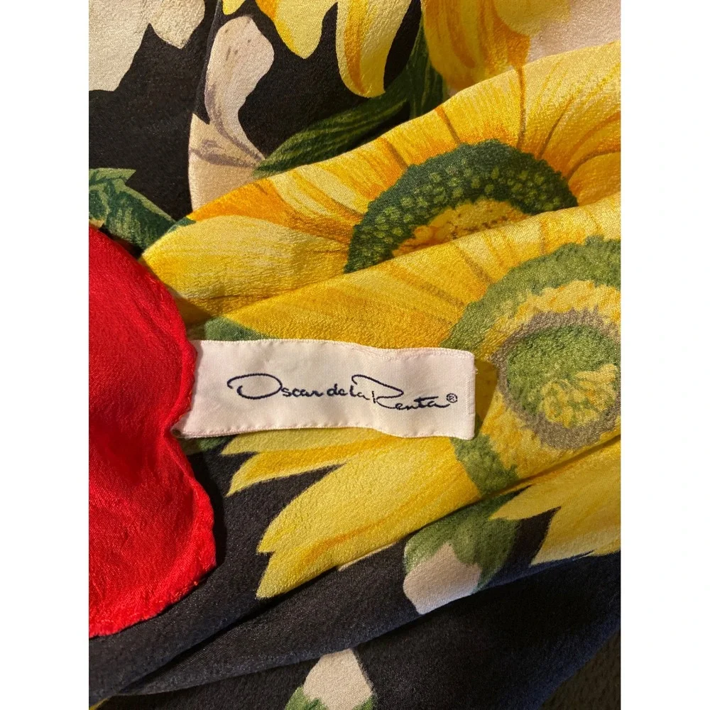 Oscar de la Renta Silk Scarf RedBlack Yellow Sunflower Floral Made in Japan 0196